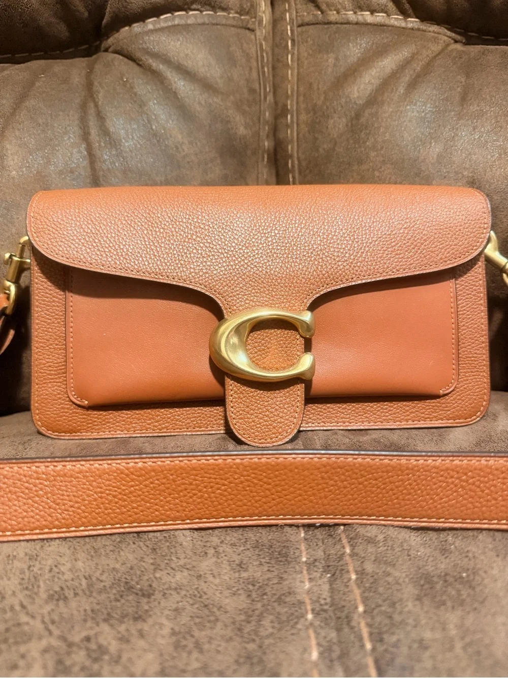 Coach Tabby 26 Saddle Tan Leather Shoulder and Crossbody Bag *Rare Color*